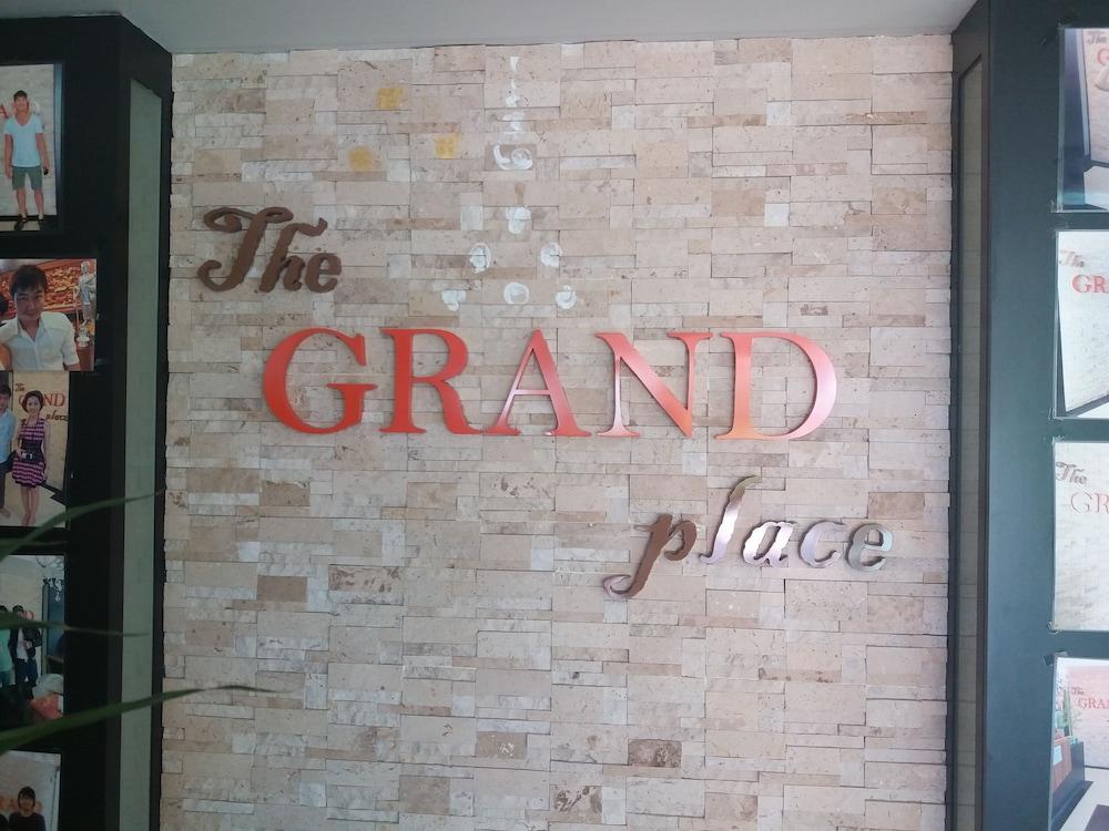 Grand Lopburi Hotel Eksteriør billede