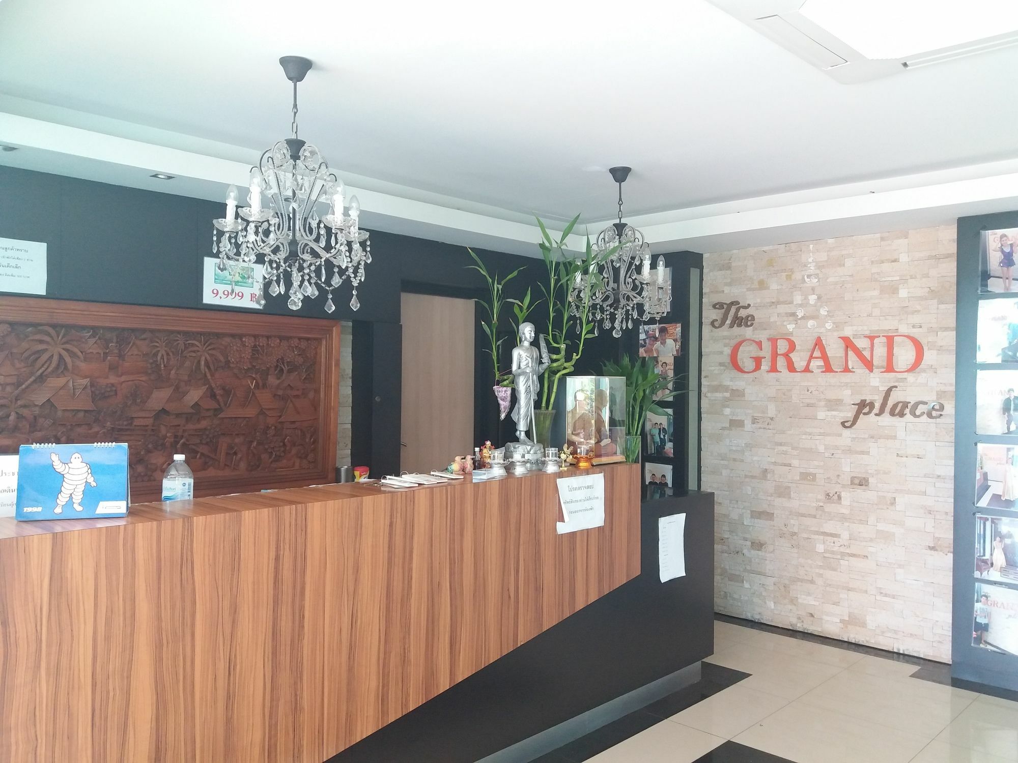 Grand Lopburi Hotel Eksteriør billede